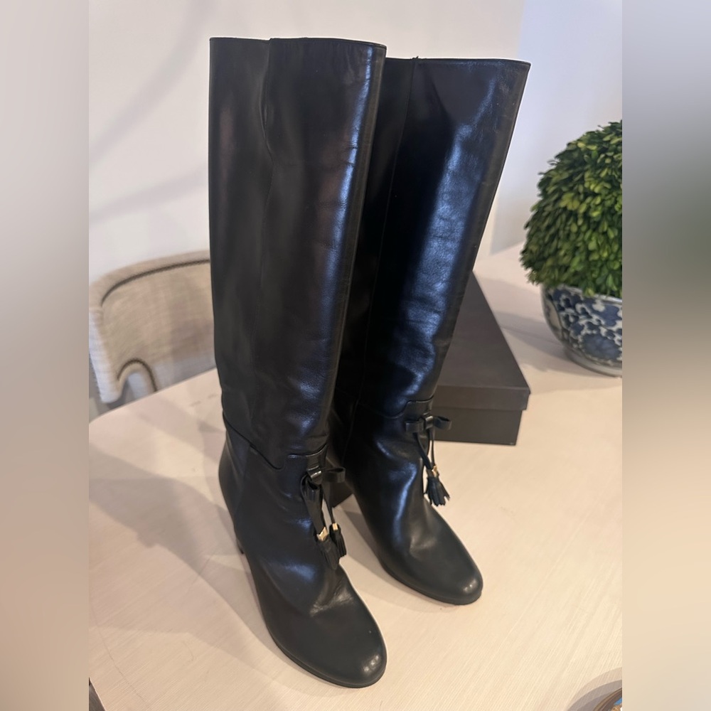 PAULE KA Black Leather Boots with Tassel Detail size 41